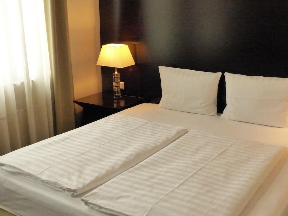 Grand Palace Hotel Hannover Eksteriør bilde