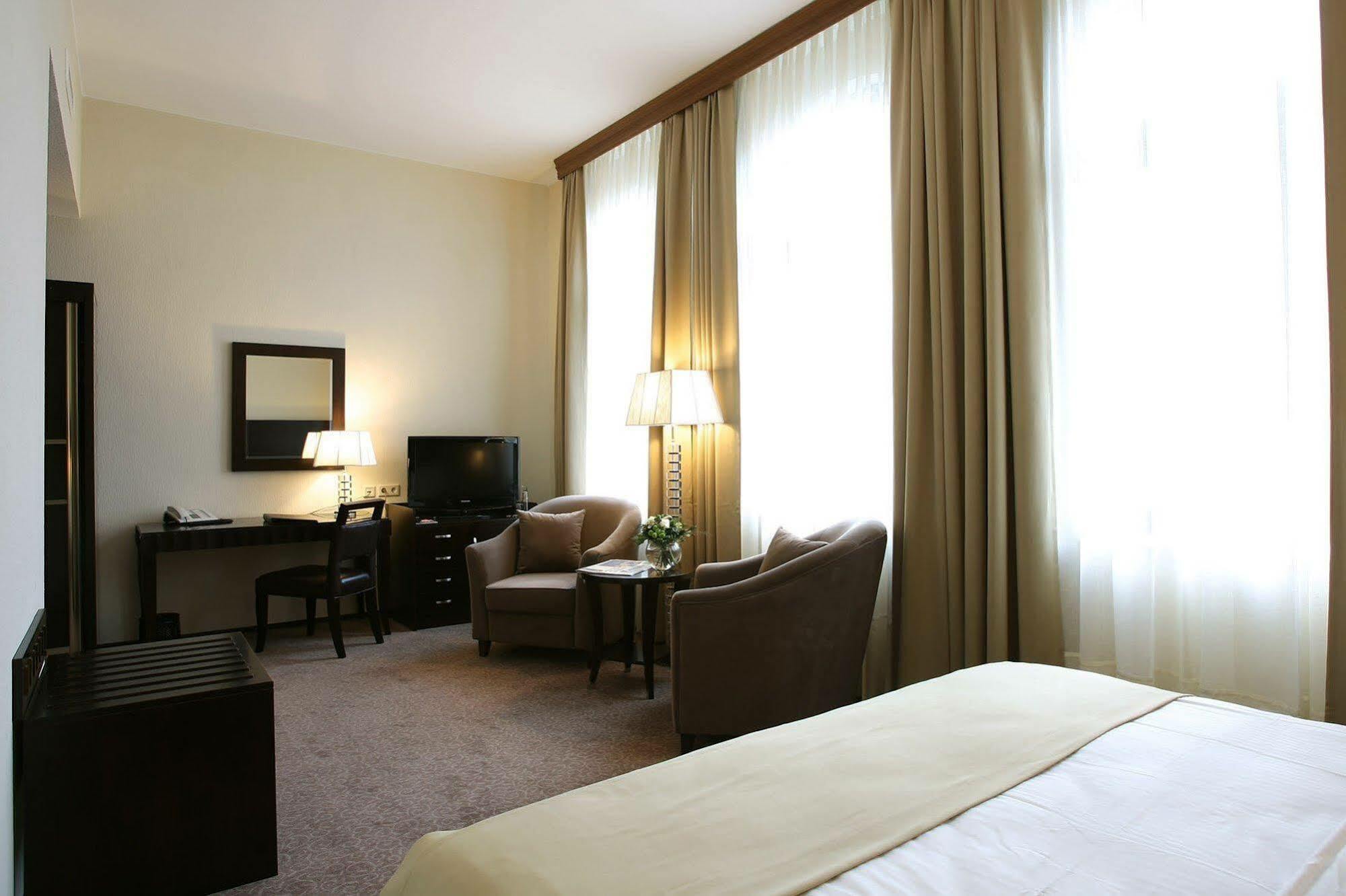 Grand Palace Hotel Hannover Rom bilde
